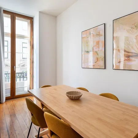 Elegant 2-bedroom In Appartamento