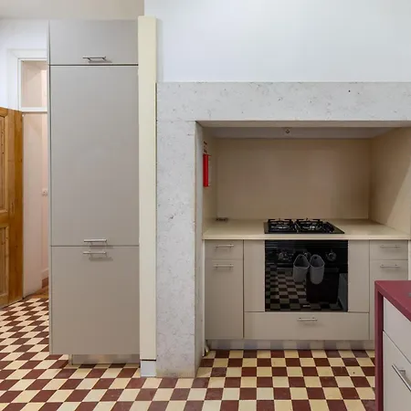 Elegant 2-bedroom In * Lisbona